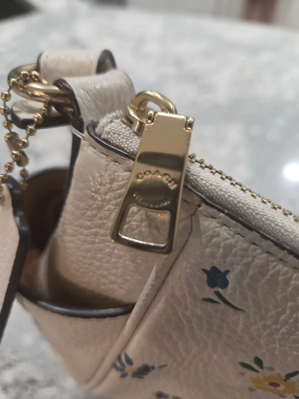 Coach Floral Print Cream Leather Shoulder Bag - Picture 4 of 16